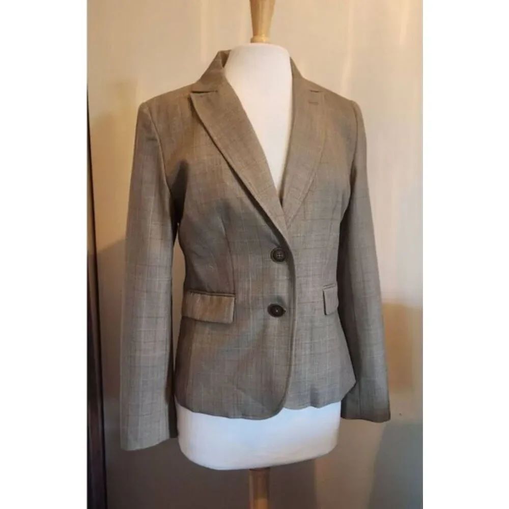 J19 Victor brown plaid two button blazer jacket front flap pockets